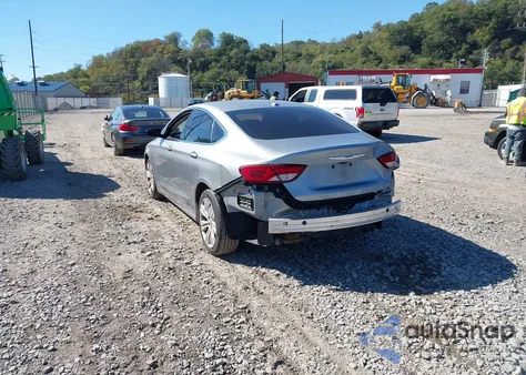 2015 Chrysler 200 Limited z USA, uszkodzony, nr VIN 1C3CCCAB3FN558902
